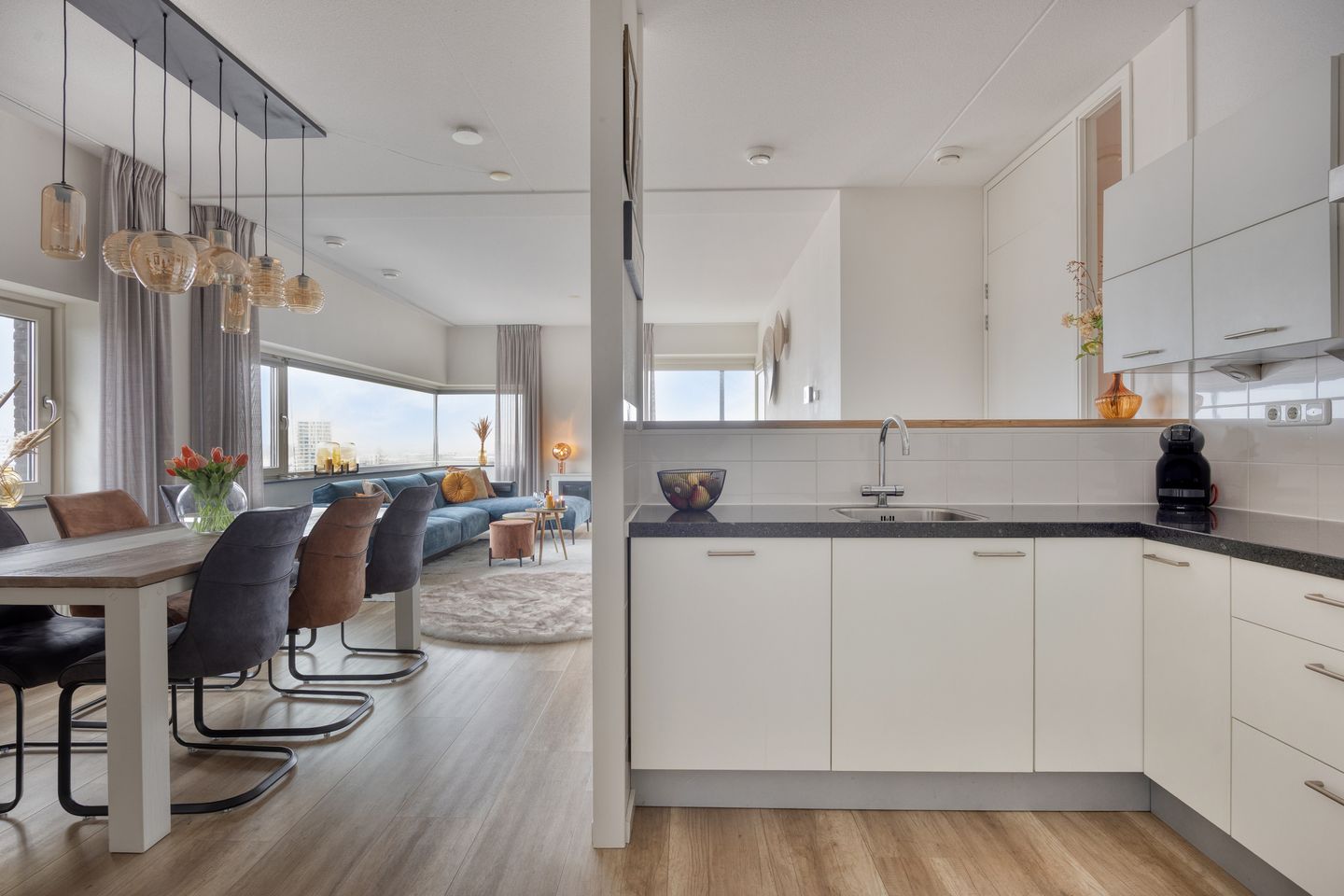 Modern Ninth Floor Apartment with Panoramic Views in Roermond — 35
