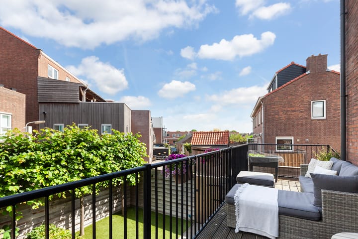 Twee-onder-één-kap te koop: Kerkstraat 6, Alblasserdam