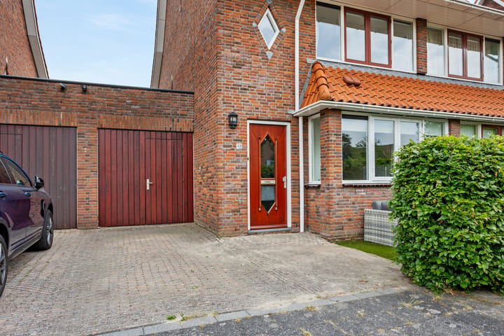 Tussenwoning te koop: Gruttosingel 48, 'S-Gravenhage