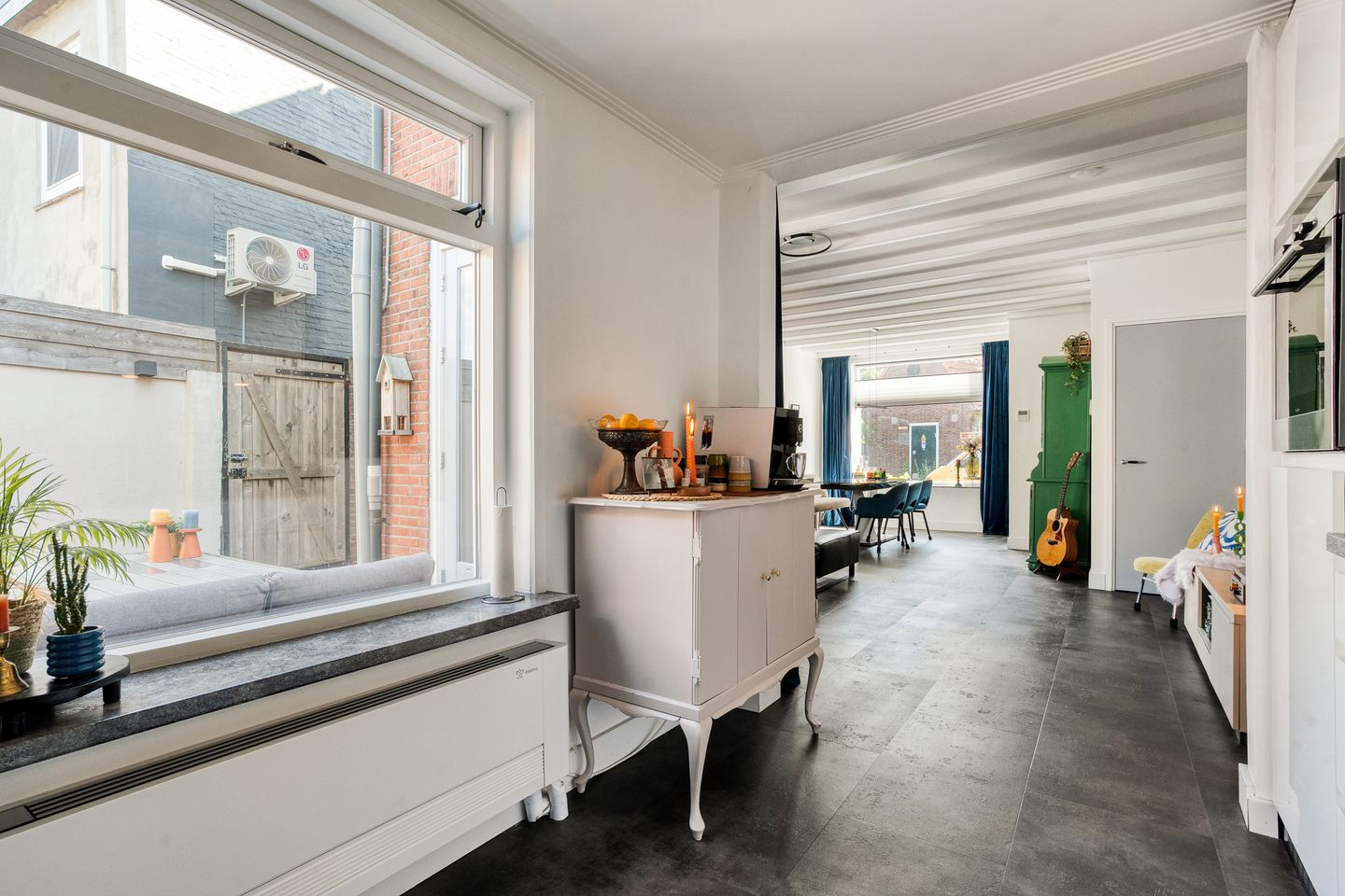 Photo 20 of Lage Bothofstraat 414