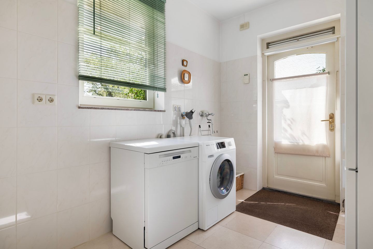 Foto 19 van Rotterdamseweg 144