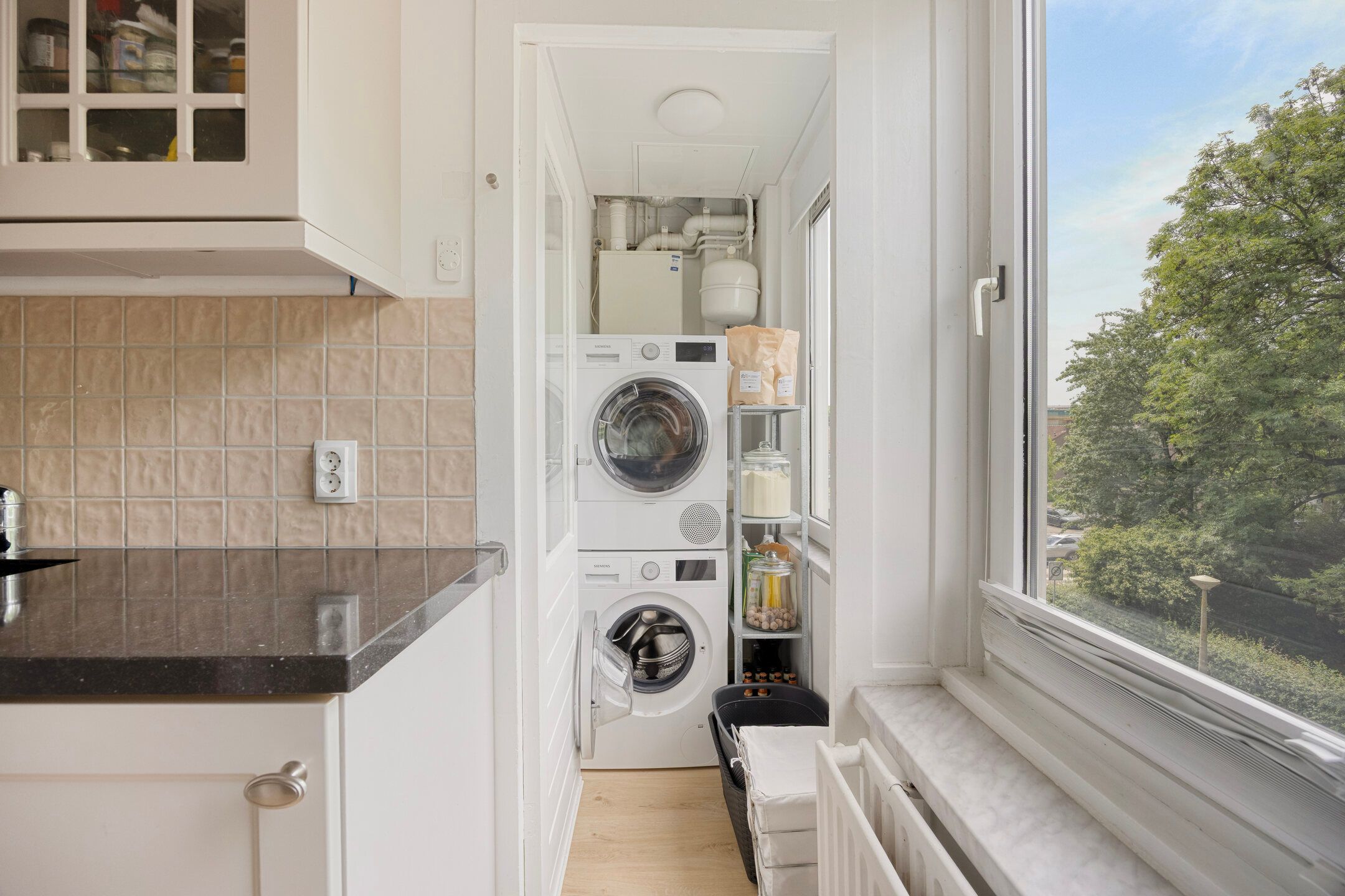 Photo 9 of Antony Moddermanstraat 204-2