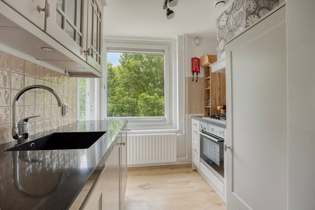 Photo 7 of Antony Moddermanstraat 204-2