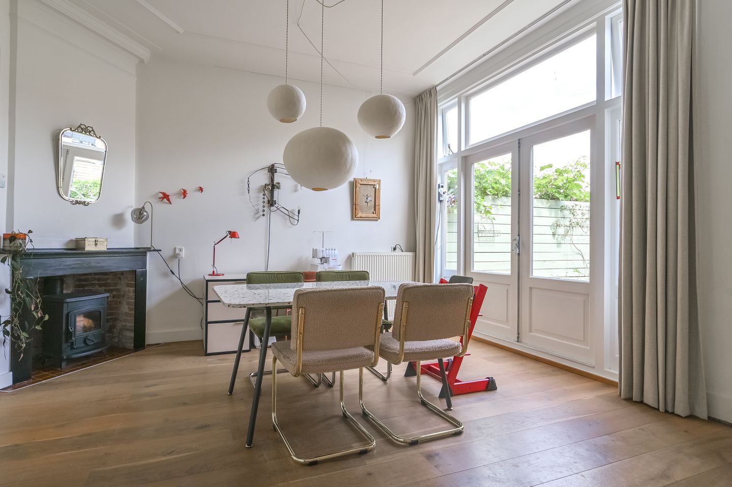 Charming Monumental Townhouse with Sunny Garden Near Haarlem Center — 10