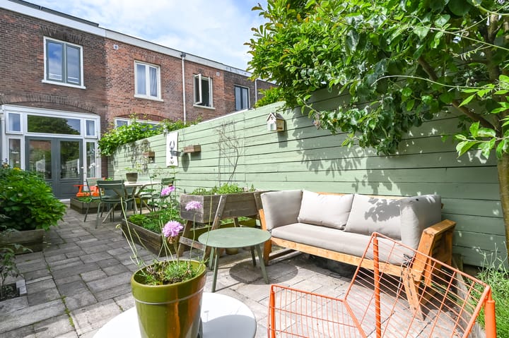Photo 2 of Lourens Costerstraat 17