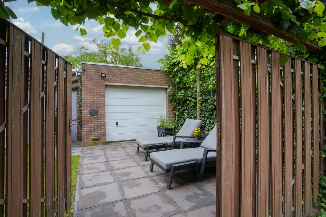 Charming Detached Character Home in Central Geleen — 38