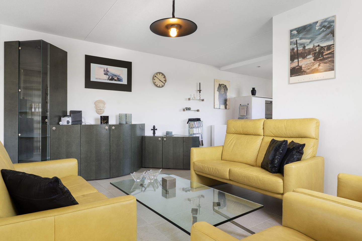 Turnkey Corner Apartment with Heated Terrace and Private Parking in Maastricht Heugem — 19