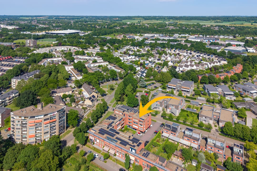 Turnkey Corner Apartment with Heated Terrace and Private Parking in Maastricht Heugem — 37