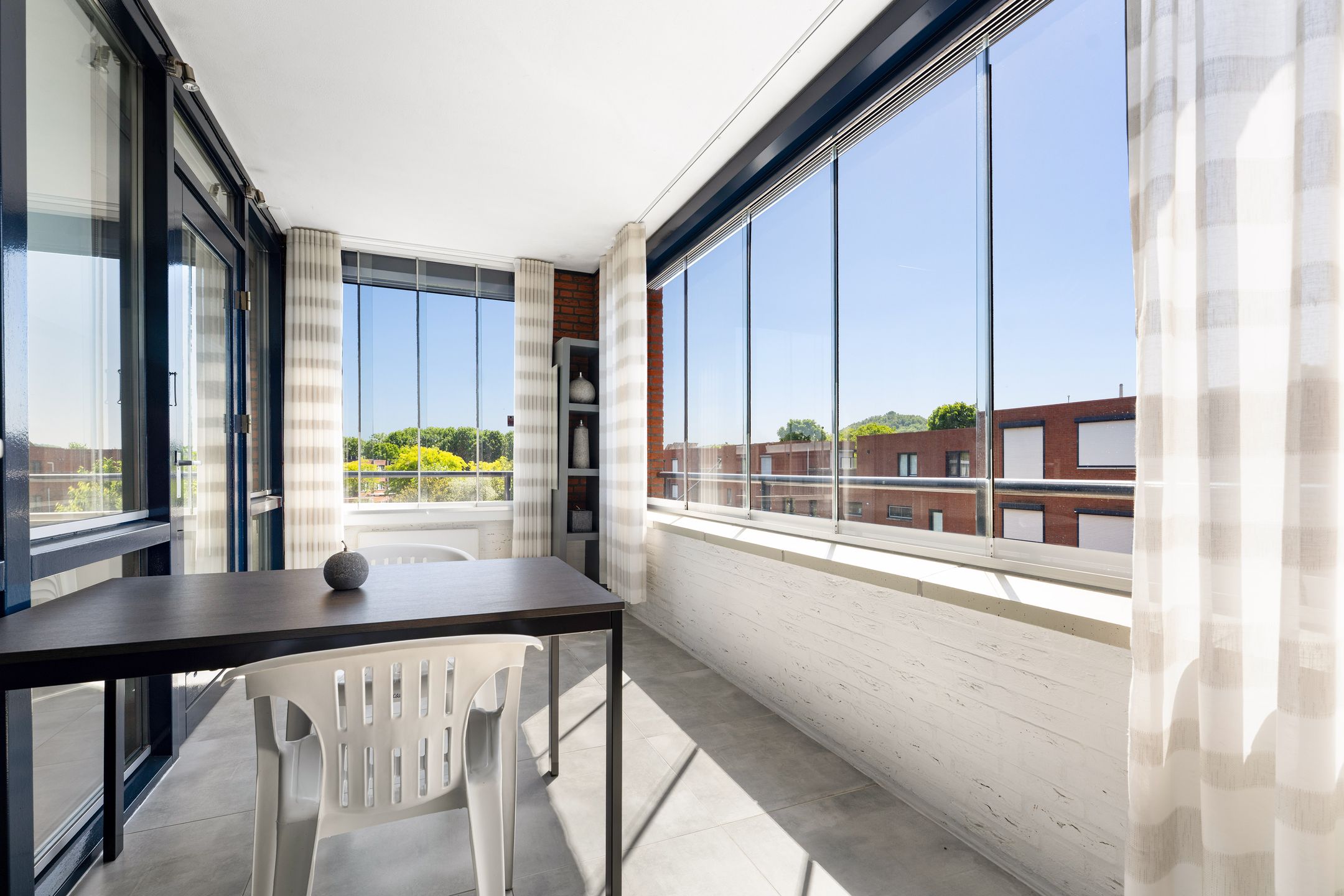 Turnkey Corner Apartment with Heated Terrace and Private Parking in Maastricht Heugem — 24