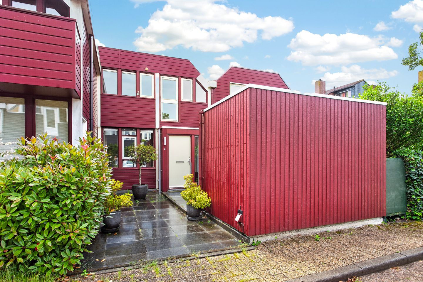 Spacious Family Home with South-Facing Garden in Quiet Fokkesteeg — 35