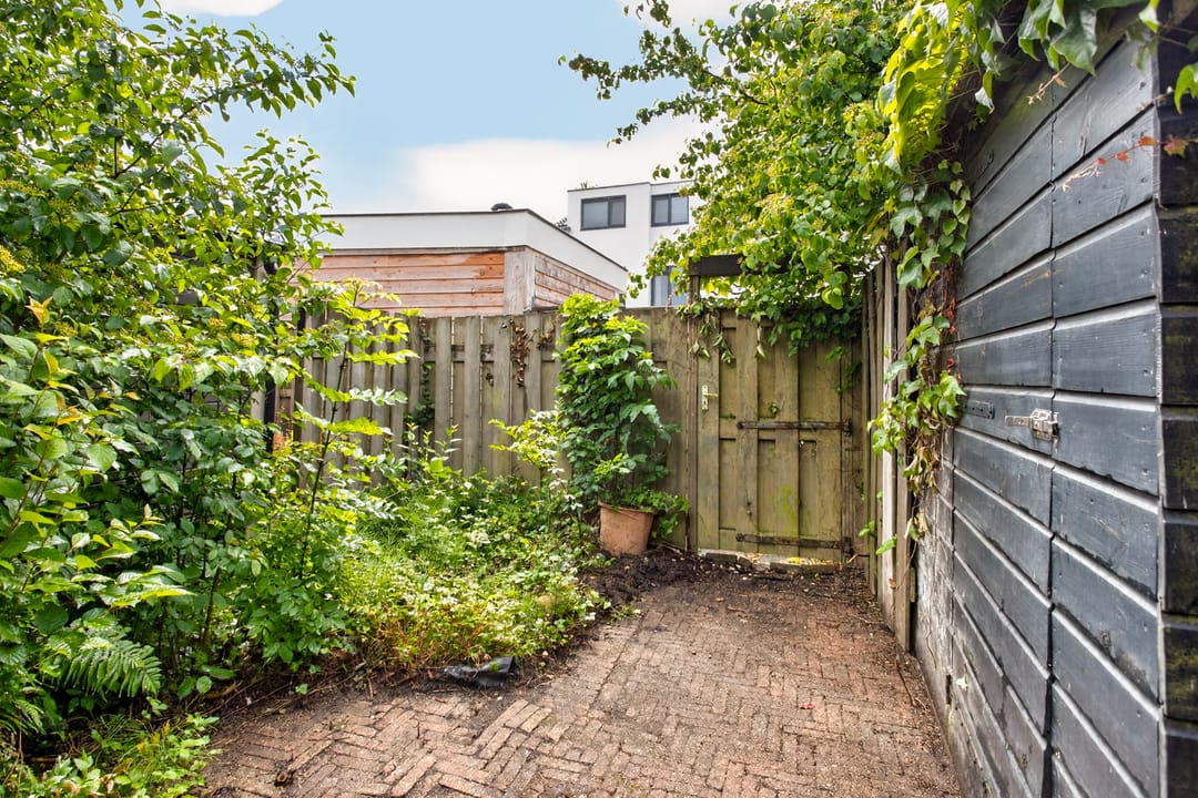 Spacious Family Home with South-Facing Garden in Quiet Fokkesteeg — 17