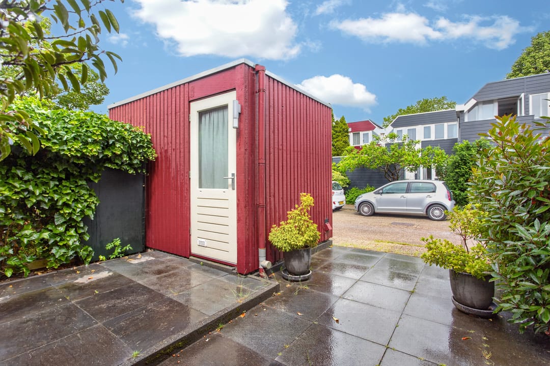 Spacious Family Home with South-Facing Garden in Quiet Fokkesteeg — 32