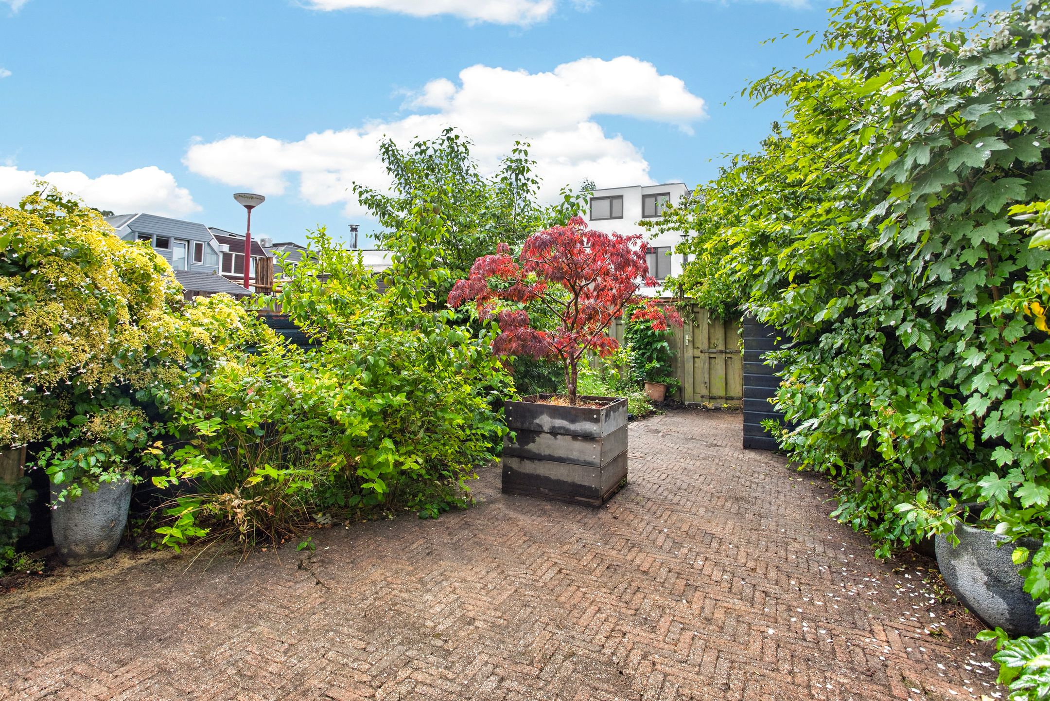 Spacious Family Home with South-Facing Garden in Quiet Fokkesteeg — 15