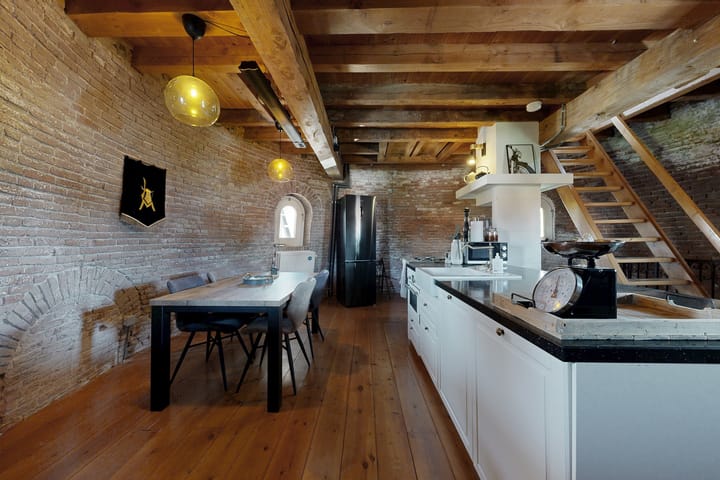 Photo 3 of Lage Wipstraat 80