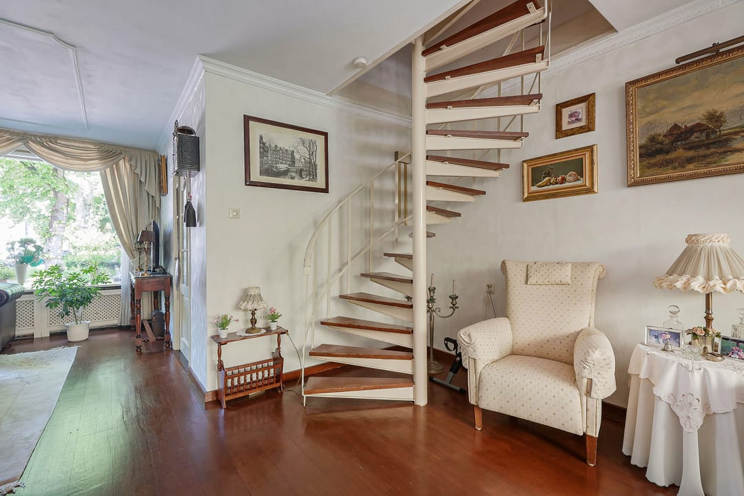 Spacious Corner Home with Expansion Potential in Green Amsterdam North — 11