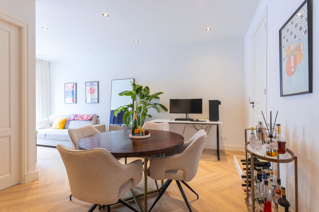Move-in Ready Apartment with Modern Finishes in Hoorn City Center — 8