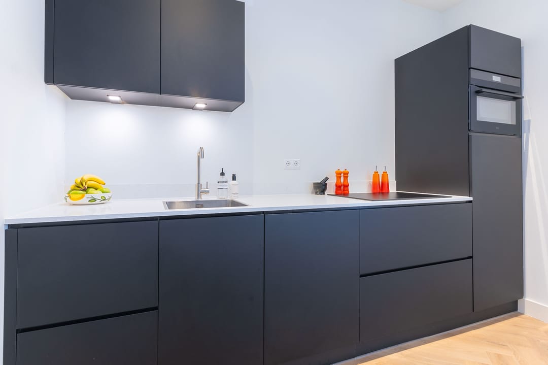 Move-in Ready Apartment with Modern Finishes in Hoorn City Center — 7
