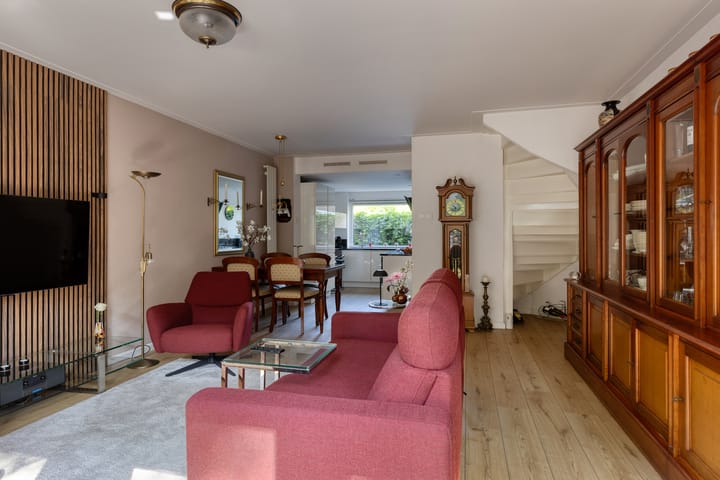 Tussenwoning te koop: Het Binnenhof 9, Weesp