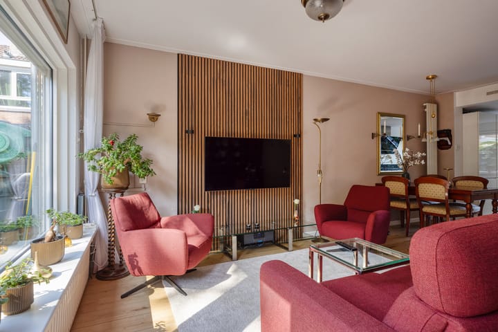Tussenwoning te koop: Het Binnenhof 9, Weesp