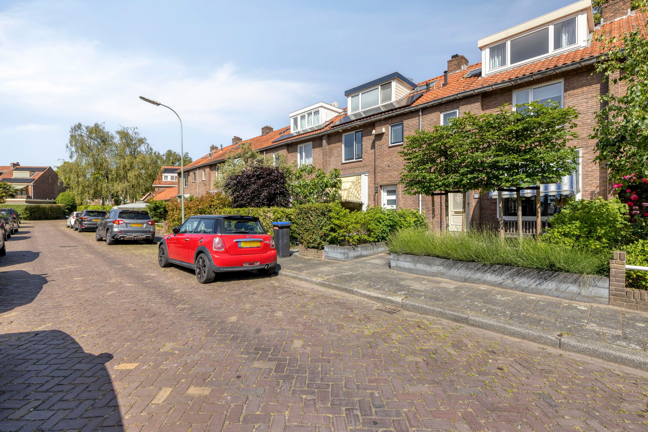 Photo 39 of Heinsiusstraat 17