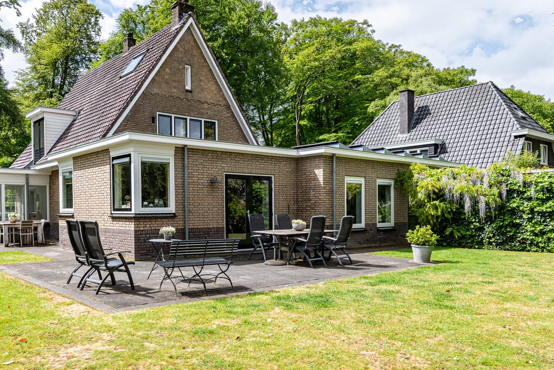 Characterful 1930s Detached Villa with Ground Floor Living in Heerde — 41