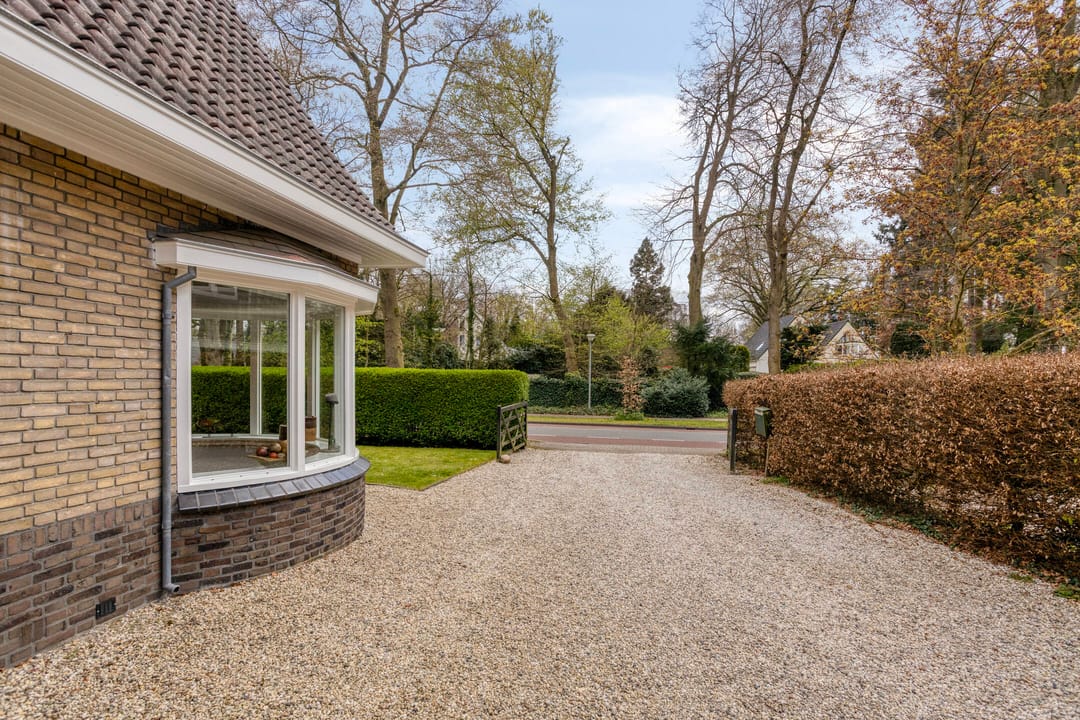 Characterful 1930s Detached Villa with Ground Floor Living in Heerde — 53