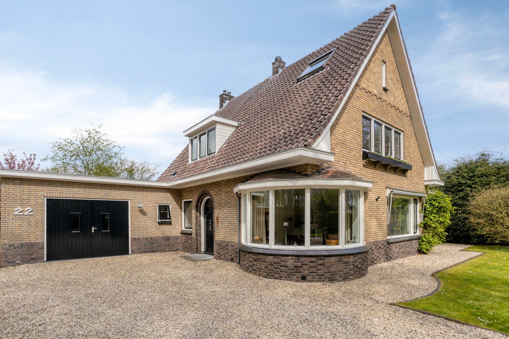 Characterful 1930s Detached Villa with Ground Floor Living in Heerde — 57