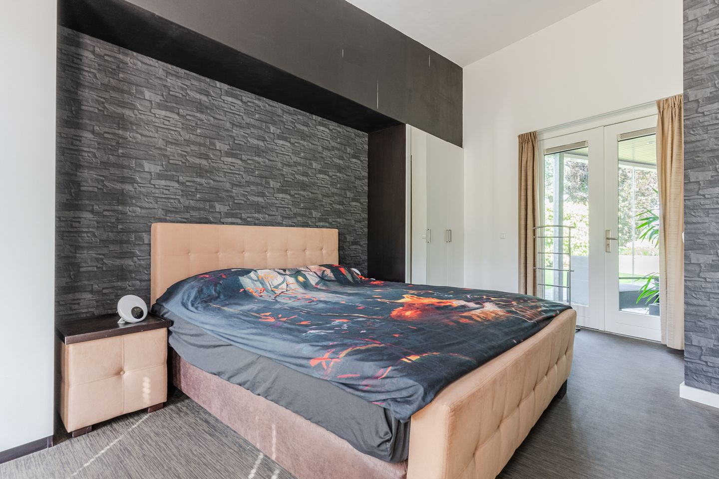 Unique Fan-Shaped Villa with Heated Pool in Premium Villa Park Setting — 29