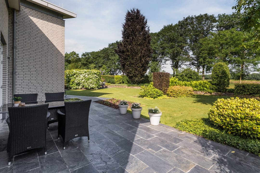 Unique Fan-Shaped Villa with Heated Pool in Premium Villa Park Setting — 52