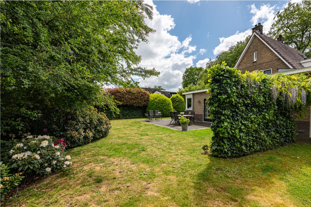 Characterful 1930s Detached Villa with Ground Floor Living in Heerde — 43