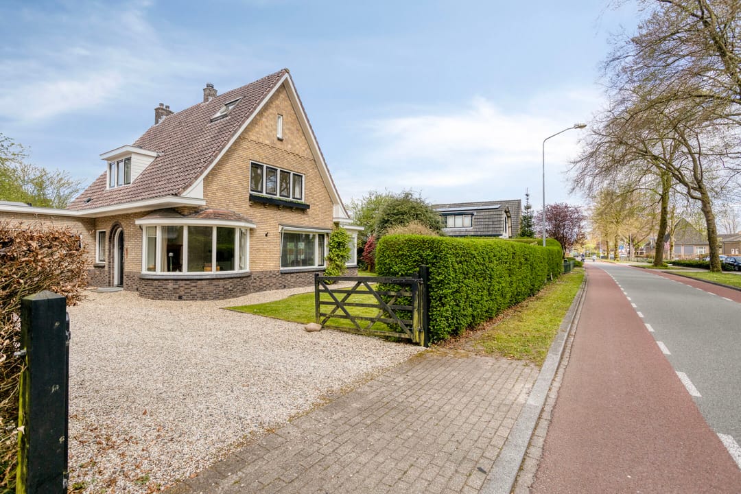 Characterful 1930s Detached Villa with Ground Floor Living in Heerde — 58