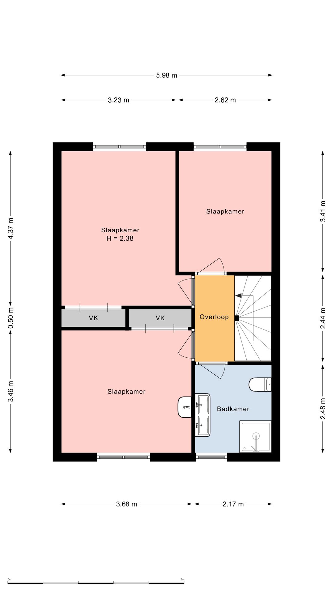 Spacious Family Home with Four Bedrooms in Popular Sterrenburg Neighborhood — 28