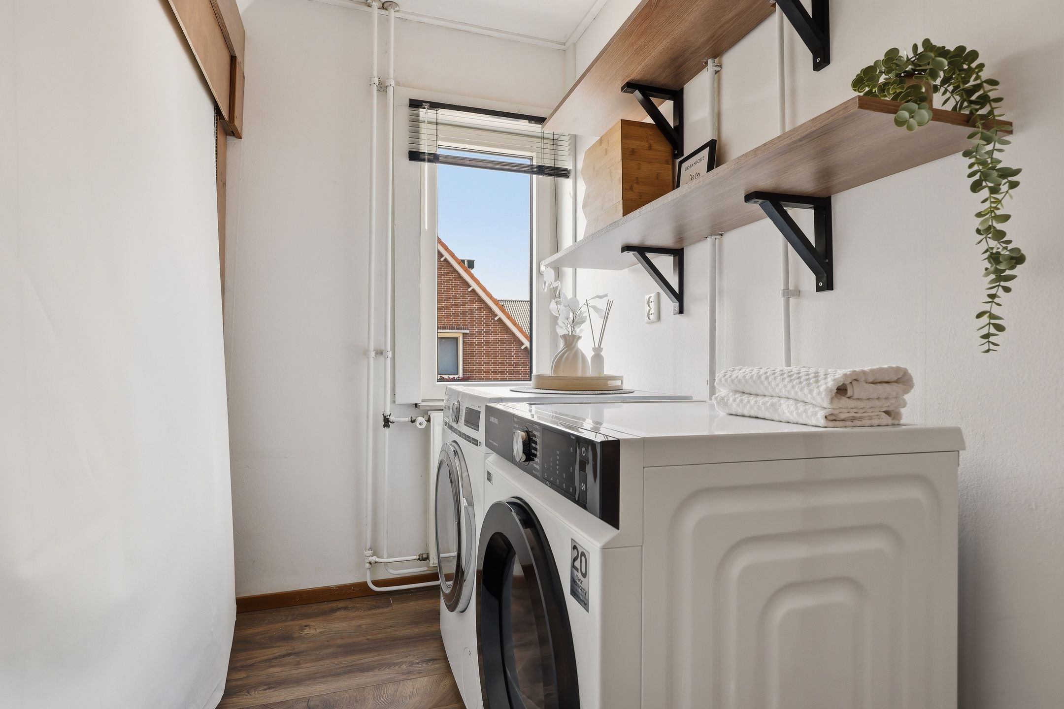 Detached House with Spacious Garden and Canopy in Wormerveer — 27