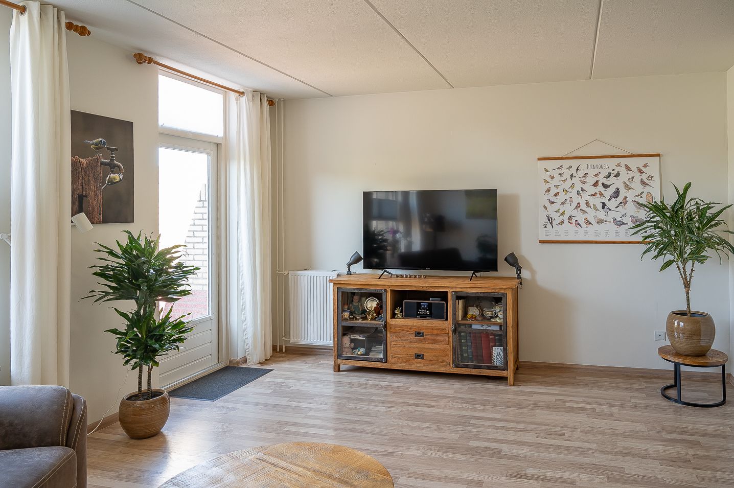 Spacious Corner Home with Sunny Garden and Garage in Popular Zelhem Neighborhood — 12