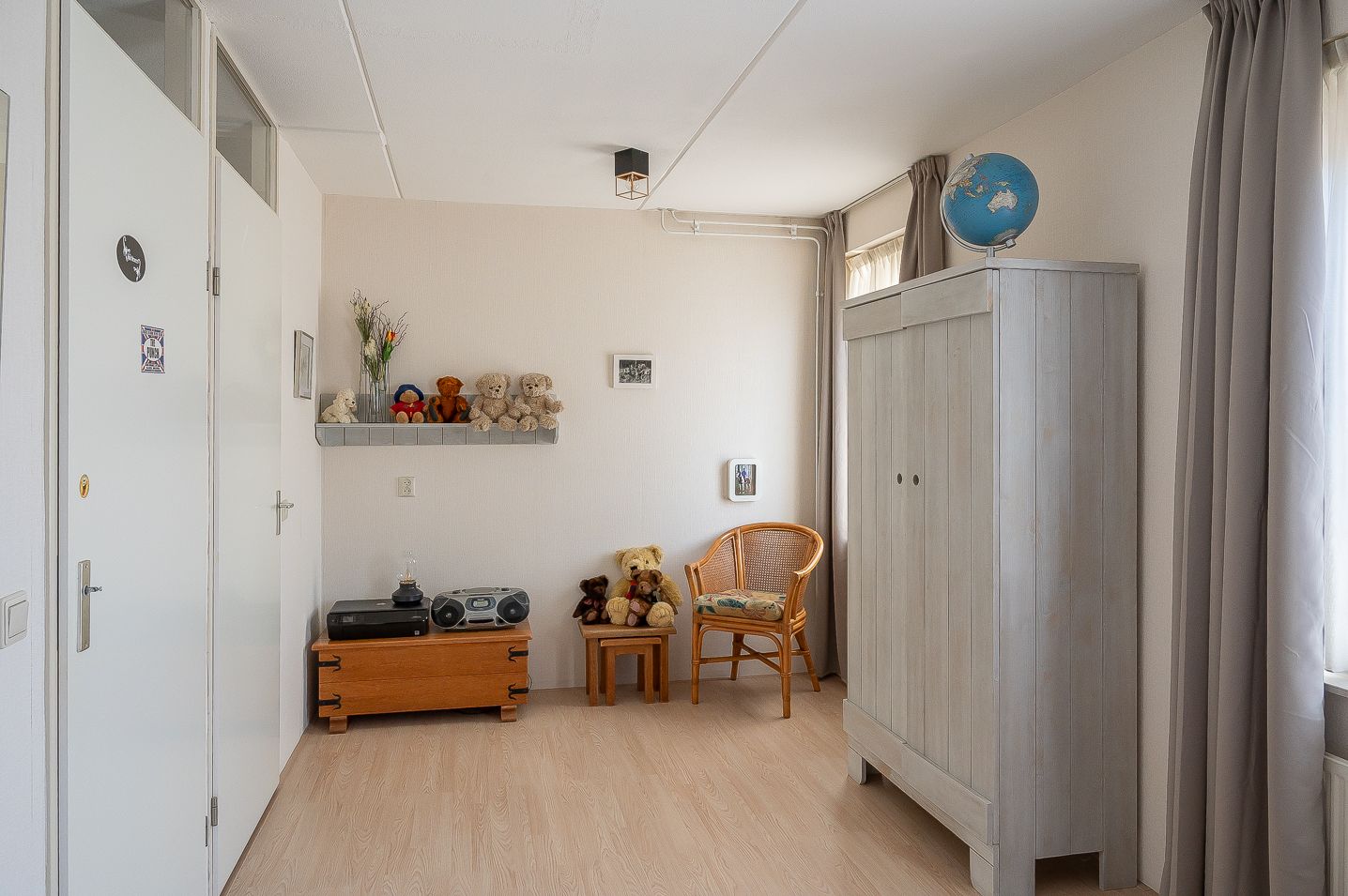 Spacious Corner Home with Sunny Garden and Garage in Popular Zelhem Neighborhood — 27