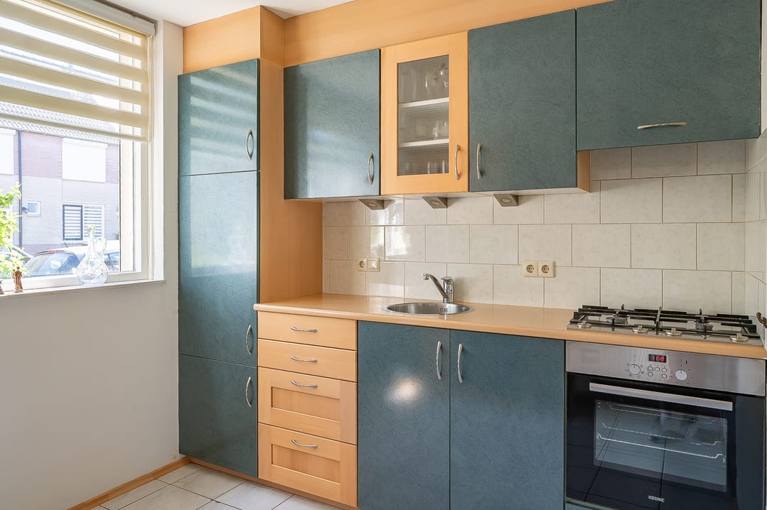 Spacious Corner Home with Sunny Garden and Garage in Popular Zelhem Neighborhood — 17