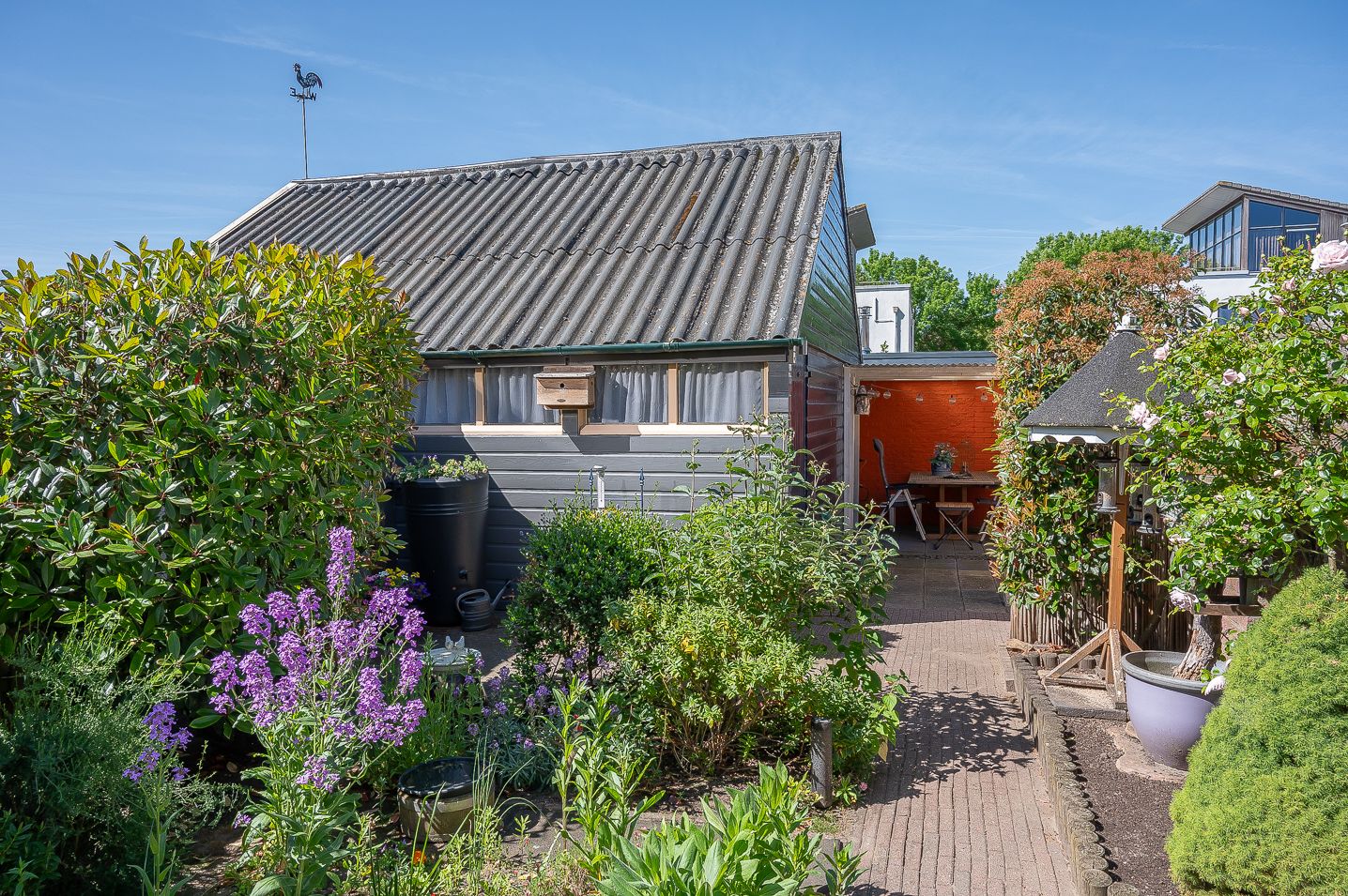 Spacious Corner Home with Sunny Garden and Garage in Popular Zelhem Neighborhood — 34
