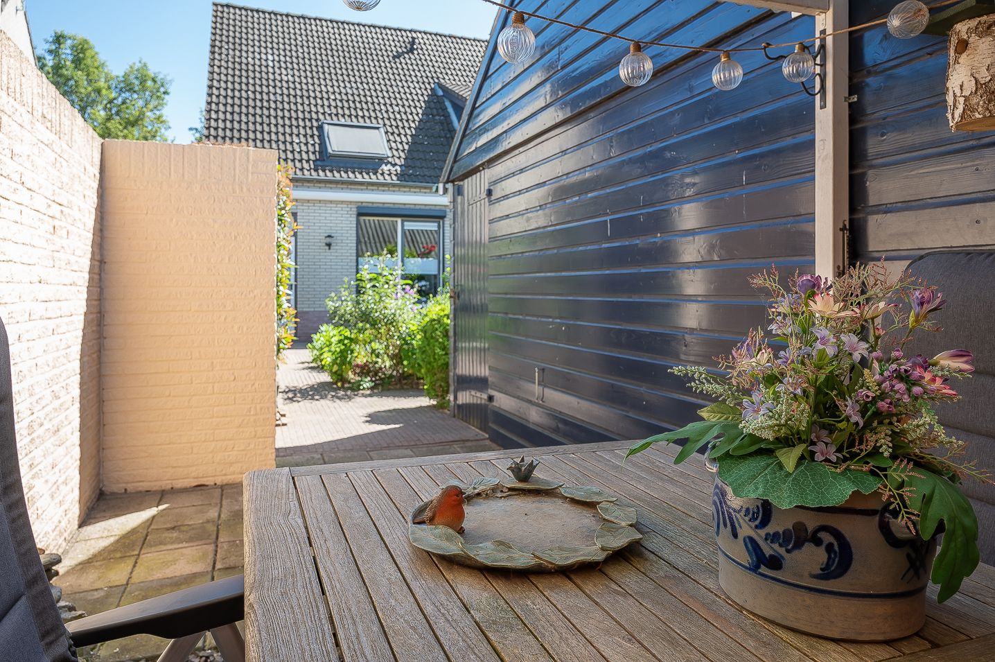 Spacious Corner Home with Sunny Garden and Garage in Popular Zelhem Neighborhood — 36
