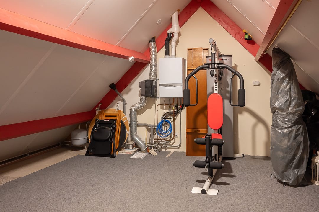 Spacious Corner Home with Sunny Garden and Garage in Popular Zelhem Neighborhood — 28