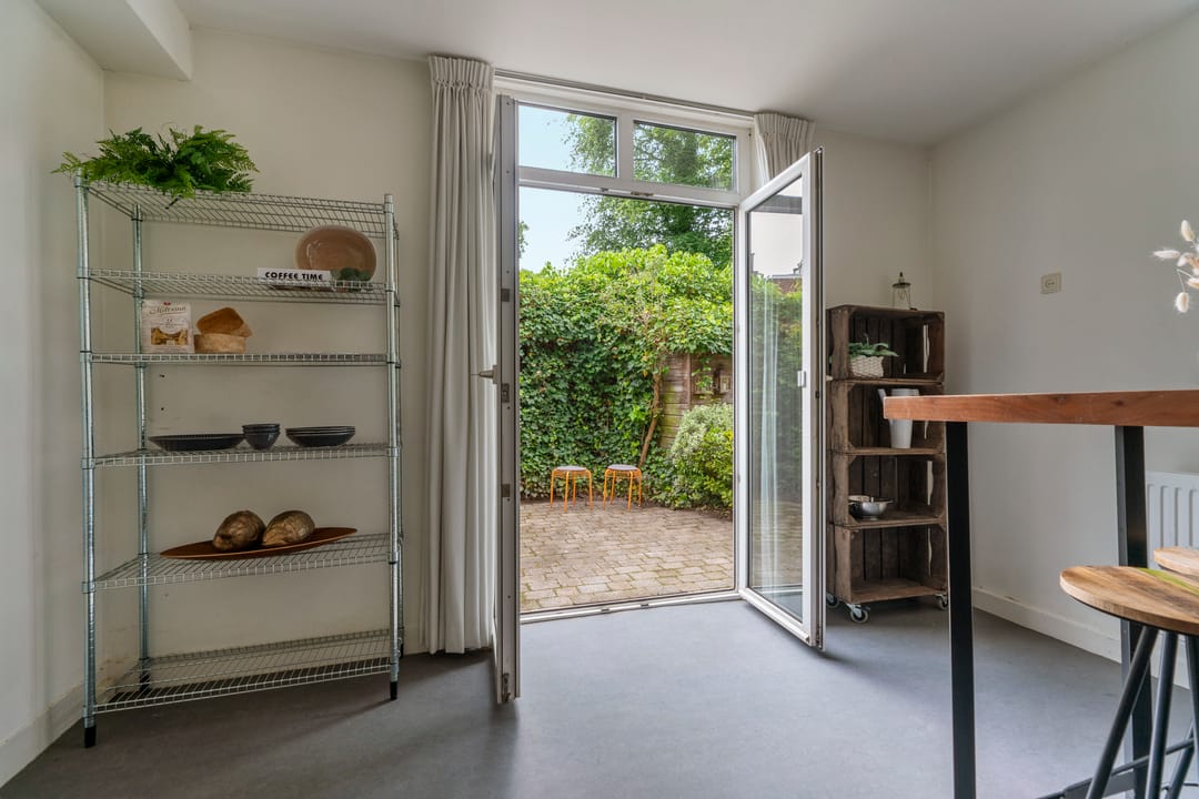 Photo 43 of Ruisdaelstraat 38