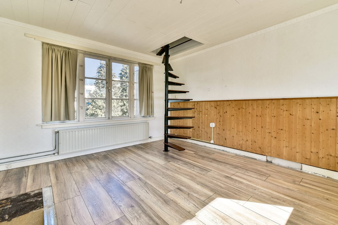 Development Opportunity: Maisonette with Permitted Split Potential in Watergraafsmeer — 23