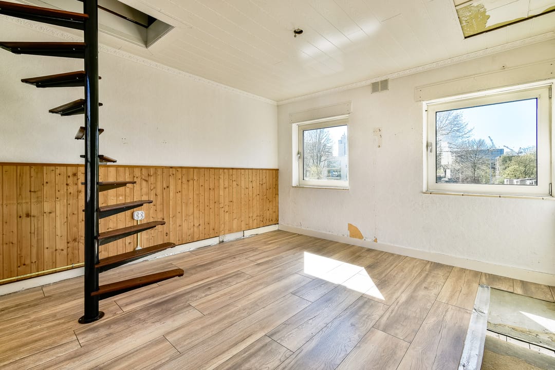 Development Opportunity: Maisonette with Permitted Split Potential in Watergraafsmeer — 22