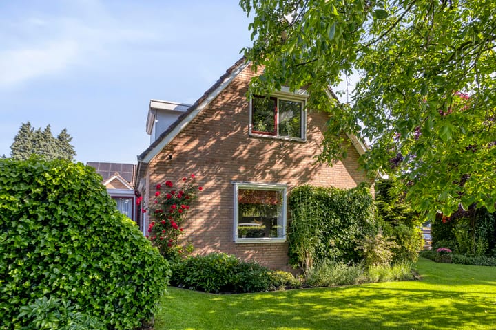 Vrijstaande woning te koop: Kloosterstraat 21, Losser