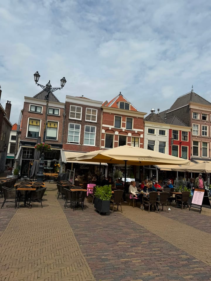 Markt 28, Delft