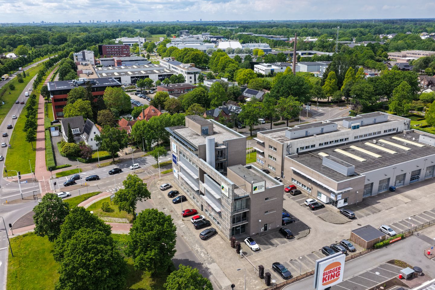 View photo 2 of Europaweg 160-D