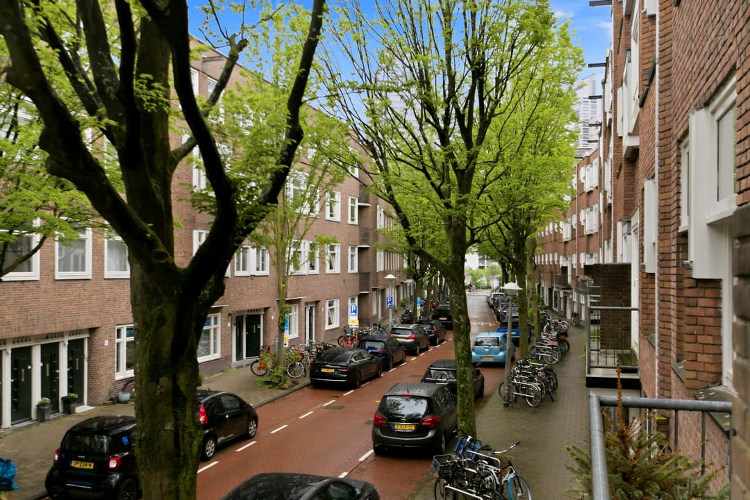 Photo 2 of Kromme-Mijdrechtstraat 76-1