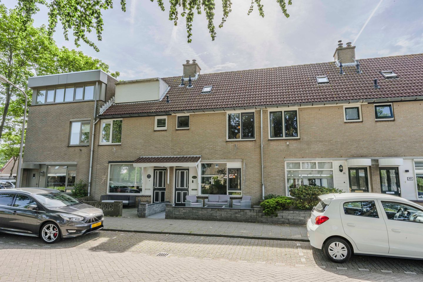 Hartweg 57