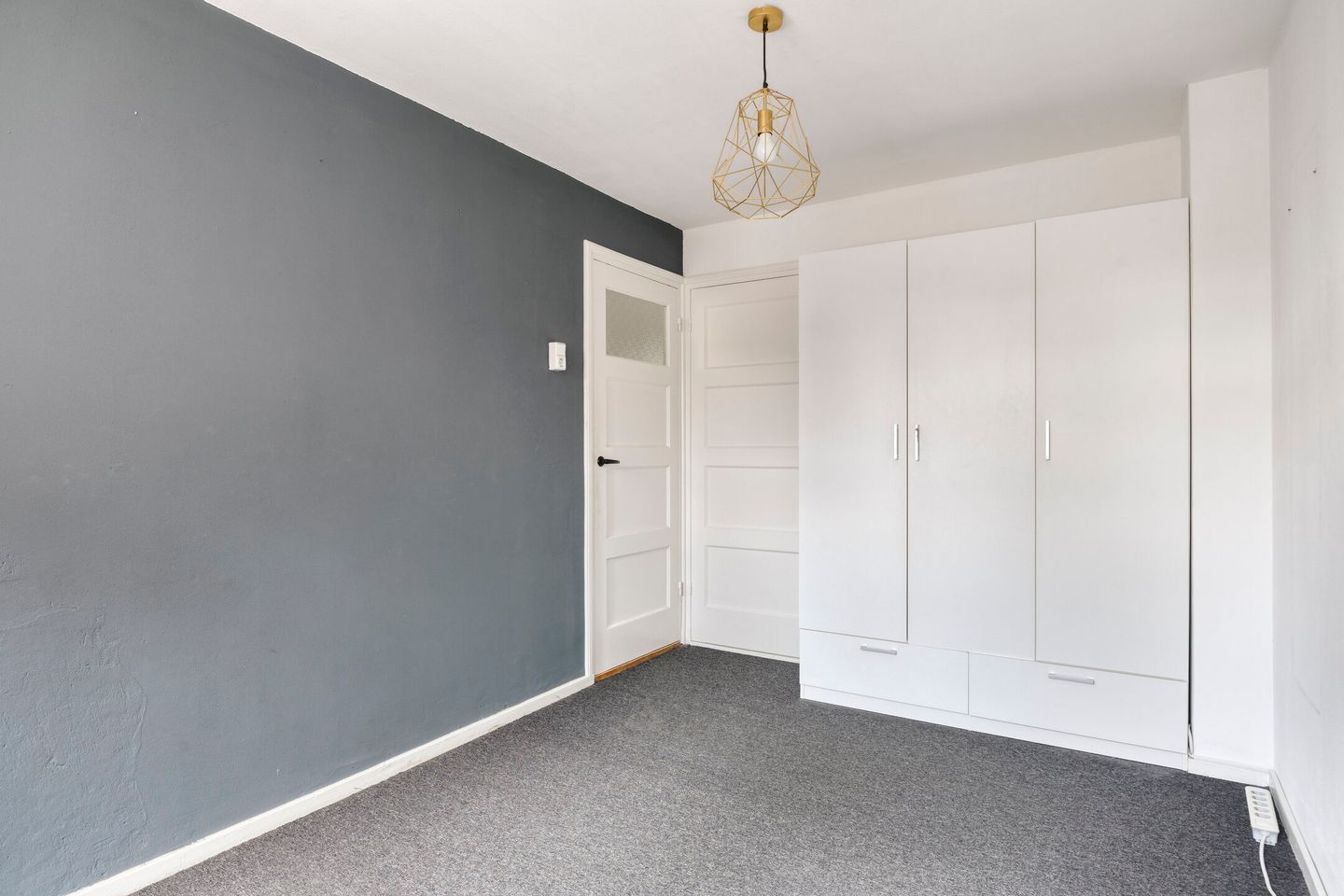 Spacious 1950s Maisonnette with Three Bedrooms in Eindhoven's Tuindorp — 20