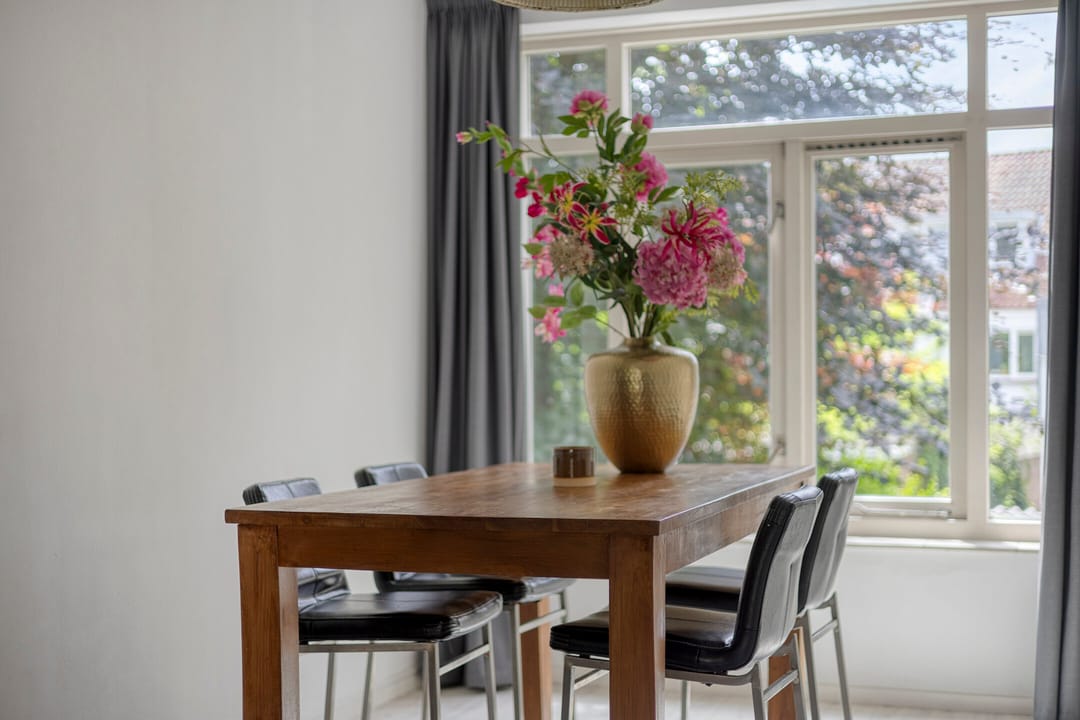 Spacious 1950s Maisonnette with Three Bedrooms in Eindhoven's Tuindorp — 13