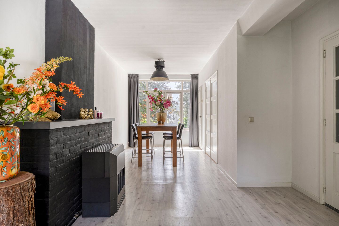 Spacious 1950s Maisonnette with Three Bedrooms in Eindhoven's Tuindorp — 10